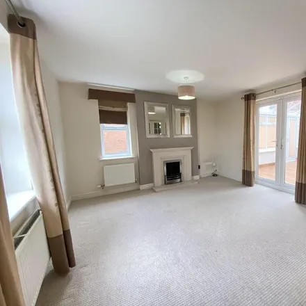 Image 5 - Middlefield Close, Derby, DE22 2HP, United Kingdom - House for rent