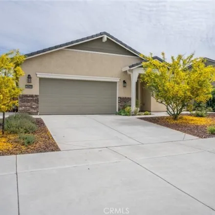 Buy this 3 bed house on 2453 Creekview Drive in Merced, CA 95340