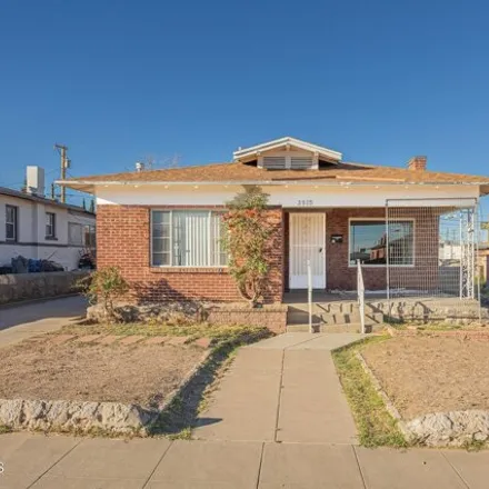 Rent this 3 bed house on 3943 Jefferson Avenue in El Paso, TX 79930