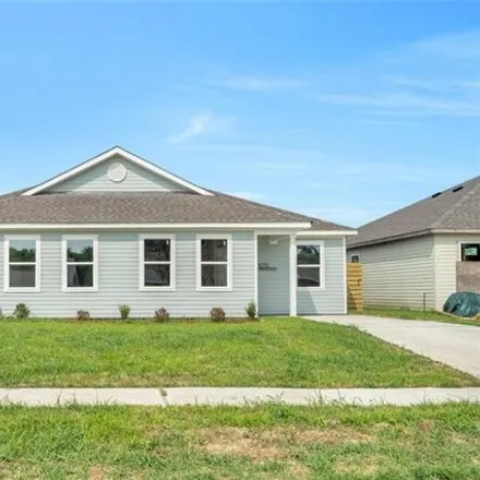 Buy this 3 bed house on 1051 Orange Blossom Lane in Harvey, Jefferson Parish