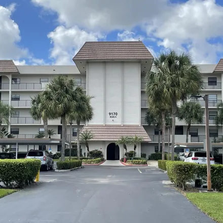 Buy this 2 bed condo on 100 Southwest 14th Street in Boca Raton, FL 33432
