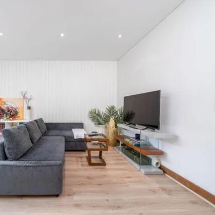 Buy this 1 bed apartment on Hawker Building in 350 Queenstown Road, London
