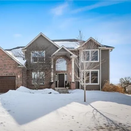 Buy this 5 bed house on 13901 Vicki Circle in Rogers, MN 55374