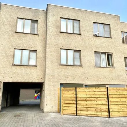 Rent this 2 bed apartment on Smishoek 11 in 9185 Wachtebeke, Belgium