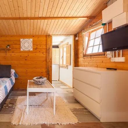 Rent this 1 bed house on Sant Pere in Can Miret de les Parellades, Carrer de l'Ensenyament