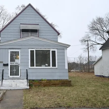 Buy this 4 bed house on 2864 Jefferson Street in Muskegon Heights, MI 49444