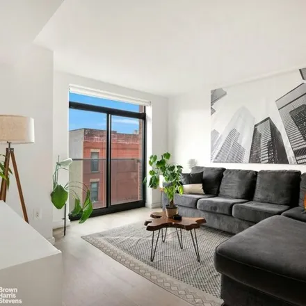 Image 2 - The Rennie, 2351 Adam Clayton Powell Jr. Boulevard, New York, NY 10030, USA - Townhouse for rent