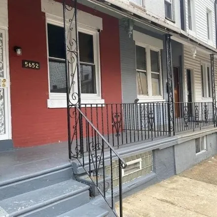 Buy this studio house on 5652 Cherry St in Philadelphia, Pennsylvania