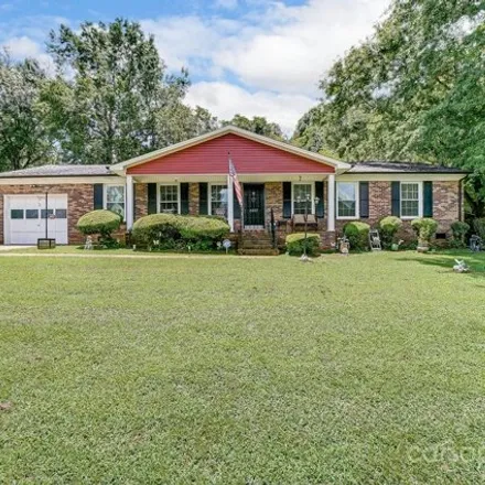 Buy this 3 bed house on 2427 Sandlewood Dr in Gastonia, North Carolina