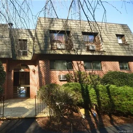 Buy this 1 bed condo on 3 Briarcliff Drive South in Village of Ossining, NY 10562