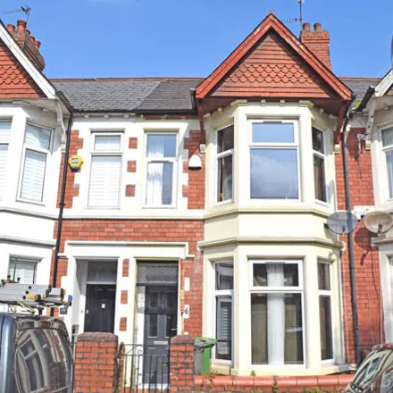 Buy this 3 bed townhouse on New Zealand Road in Cardiff, CF14 3BU