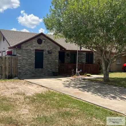 Image 3 - 1384 Pita Street, Los Fresnos, TX 78566, USA - House for sale