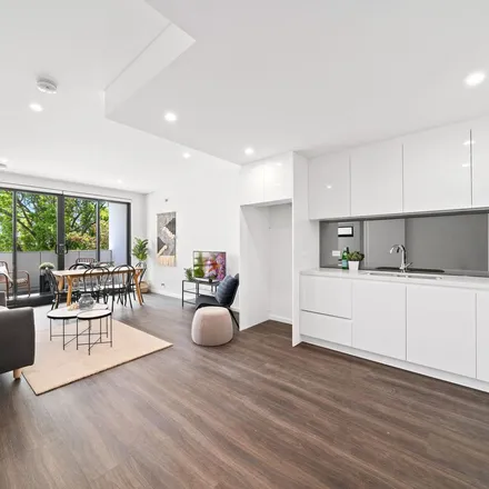 Image 4 - 23 Smallwood Avenue, Homebush NSW 2140, Australia - Apartment for rent