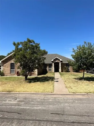 Rent this 3 bed house on 5466 Wagon Wheel in Abilene, TX 79606