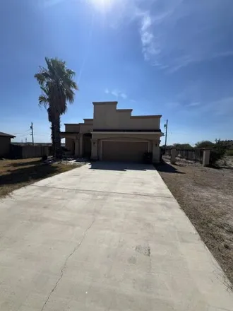 Rent this 3 bed house on 373 Lenora Ave in Del Rio, Texas