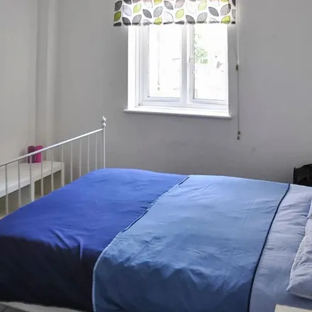 Rent this 1 bed apartment on 103 Lancaster Road in London, W11 1PR