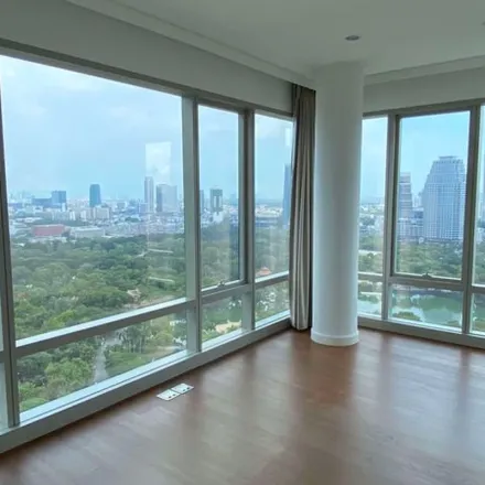 Image 1 - Regent House, 185, Ratchadamri Road, Sarasin, Pathum Wan District, 10330, Thailand - Apartment for rent