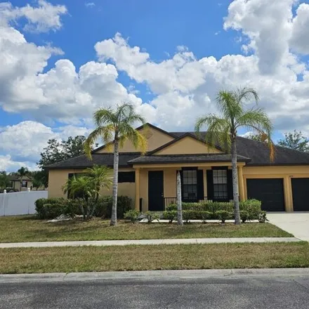 Buy this 4 bed house on 4039 Sunburst View Circle in Osceola County, FL 34746