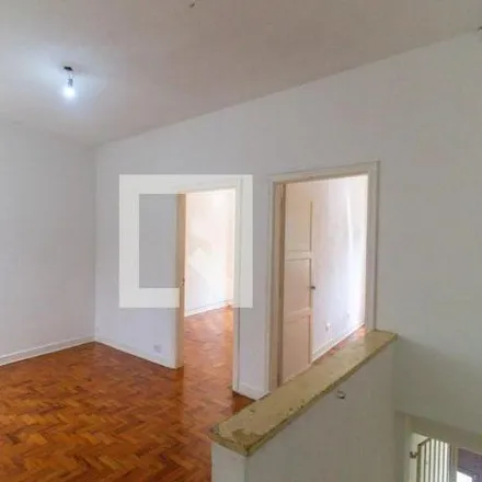 Rent this 2 bed house on Rua Silveira da Mota 254 in Cambuci, São Paulo - SP