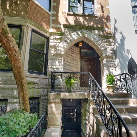 Image 3 - 1430 North Astor Street, Chicago, IL 60610, USA - House for sale