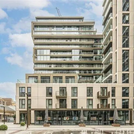 Rent this studio apartment on Market Garden in London, E1W 2DP