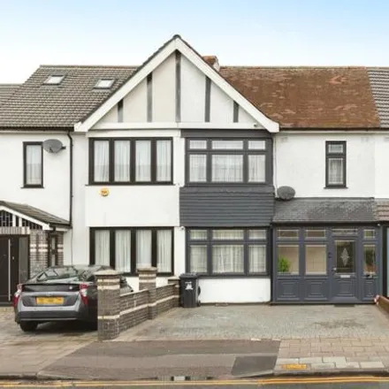 Buy this 3 bed townhouse on Wohl Ilford Jewish Primary School in Forest Road, London
