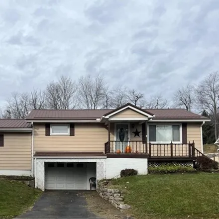 Image 1 - 113 Perks Street, Hudson, Decatur Township, PA 16866, USA - House for sale