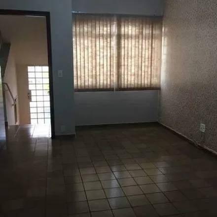 Rent this 3 bed apartment on Avenida Alexandre Ribeiro Guimarães in Saraiva, Uberlândia - MG