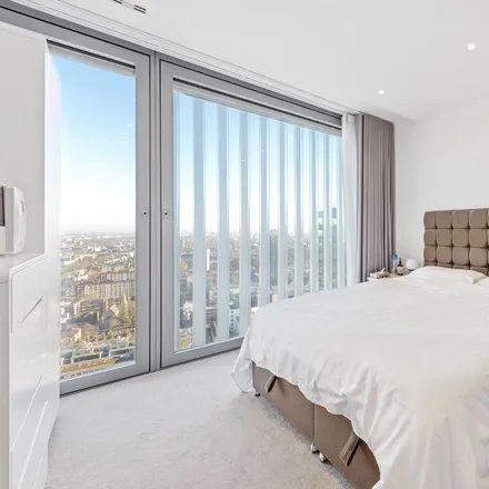 Rent this 1 bed apartment on Chronicle Tower in 261B City Road, London