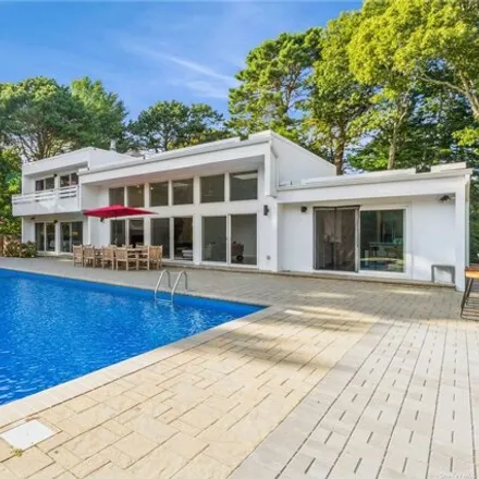 Rent this 5 bed house on 13 Peacock Path in Southampton, East Quogue