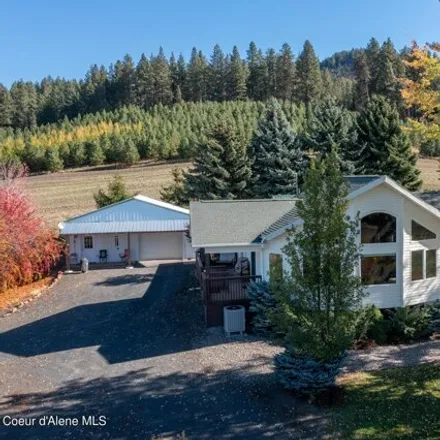 Buy this 4 bed house on 698 Baune Road in Benewah County, ID 83861