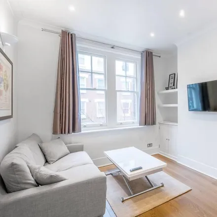 Rent this 1 bed apartment on Bell Street in London, NW1 6SL