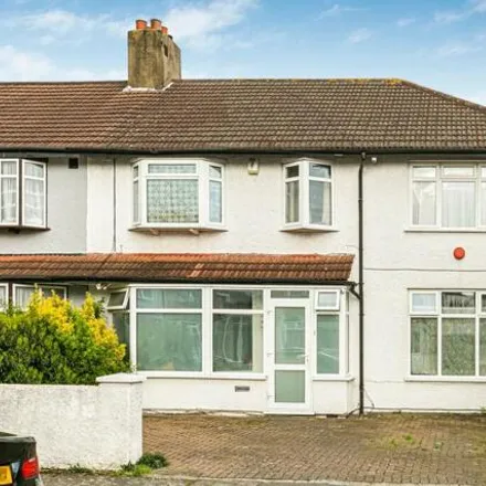 Buy this 5 bed house on Brooklands Drive in London, UB6 7AU