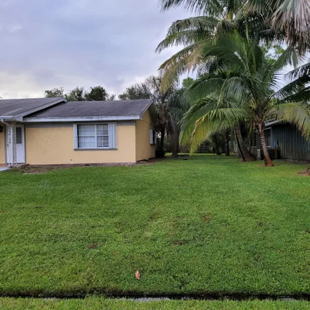 Image 3 - 253 Southeast Verada Avenue, Port Saint Lucie, FL 34983, USA - House for rent