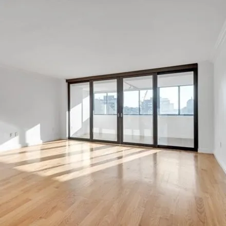 Image 7 - Whittier Place, Boston, MA 02114, USA - Condo for sale