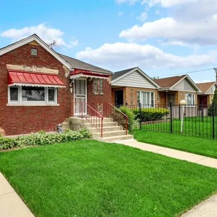 Buy this 3 bed house on 727 West 116th Street in Chicago, IL 60628