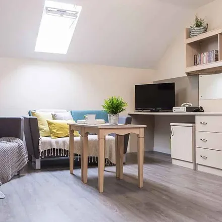 Rent this 1 bed apartment on King Edward Court in King Edward Street, Exeter