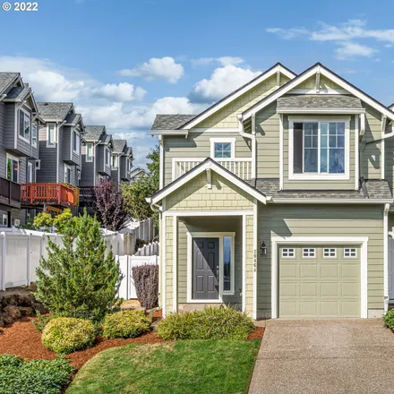Buy this 3 bed townhouse on 20015 Hoodview Court in West Linn, OR 97068