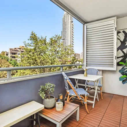 Rent this 3 bed apartment on 230-232 William Street in Potts Point NSW 2010, Australia