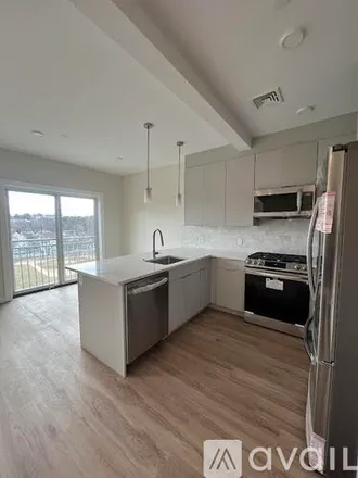 Rent this 2 bed apartment on 458 Washington St