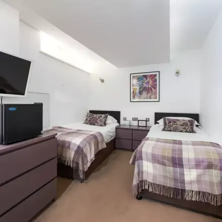 Rent this 1 bed apartment on Nell Gwynn House in 55-57 Sloane Avenue, London