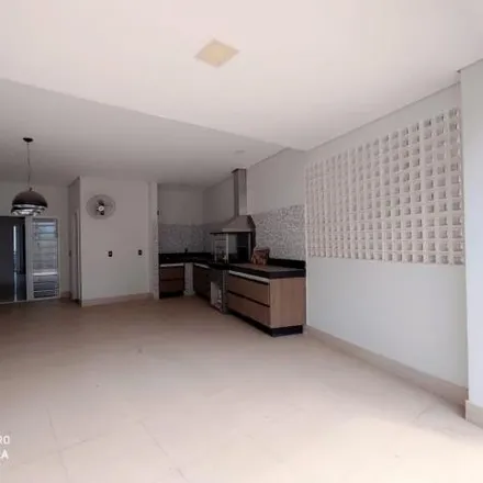 Buy this 5 bed house on Rua Q in Jardim Itália, Cuiabá - MT