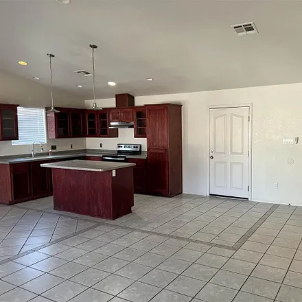 Image 5 - 3899 East Los Olivos Drive, San Luis, AZ 85349, USA - House for sale