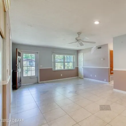Image 8 - 293 Gibbons Avenue, Holly Hill, FL 32117, USA - House for sale
