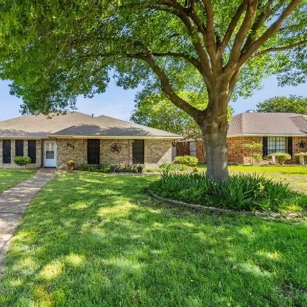 Buy this 4 bed house on 811 Rush Creek Drive in Allen, TX 75003