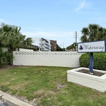 Image 3 - The Waterway, 7246 Wrightsville Avenue, Wrightsville, Wilmington, NC 28403, USA - Condo for sale