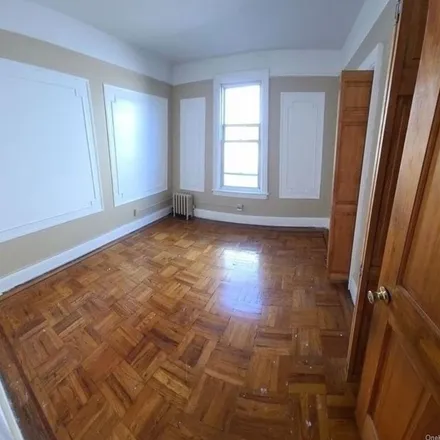 Rent this 4 bed apartment on 189 Minna Street in New York, NY 11218