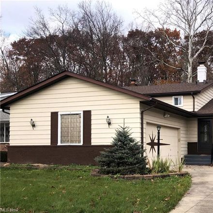Rent this 3 bed house on 12944 List Lane in Parma, OH 44130