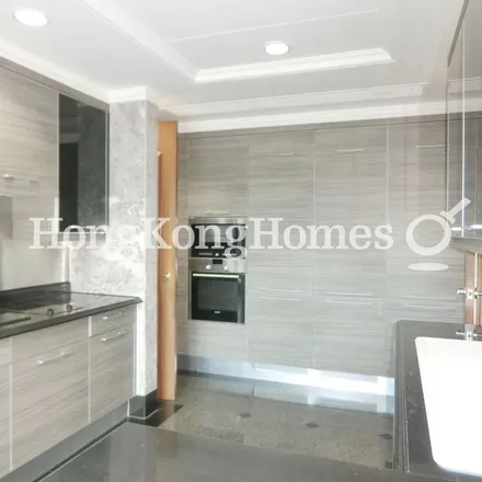 Rent this 4 bed apartment on China in Hong Kong, Hong Kong Island