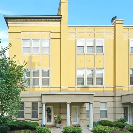 Image 1 - 7521 Brown Avenue, Forest Park, IL 60130, USA - Townhouse for sale